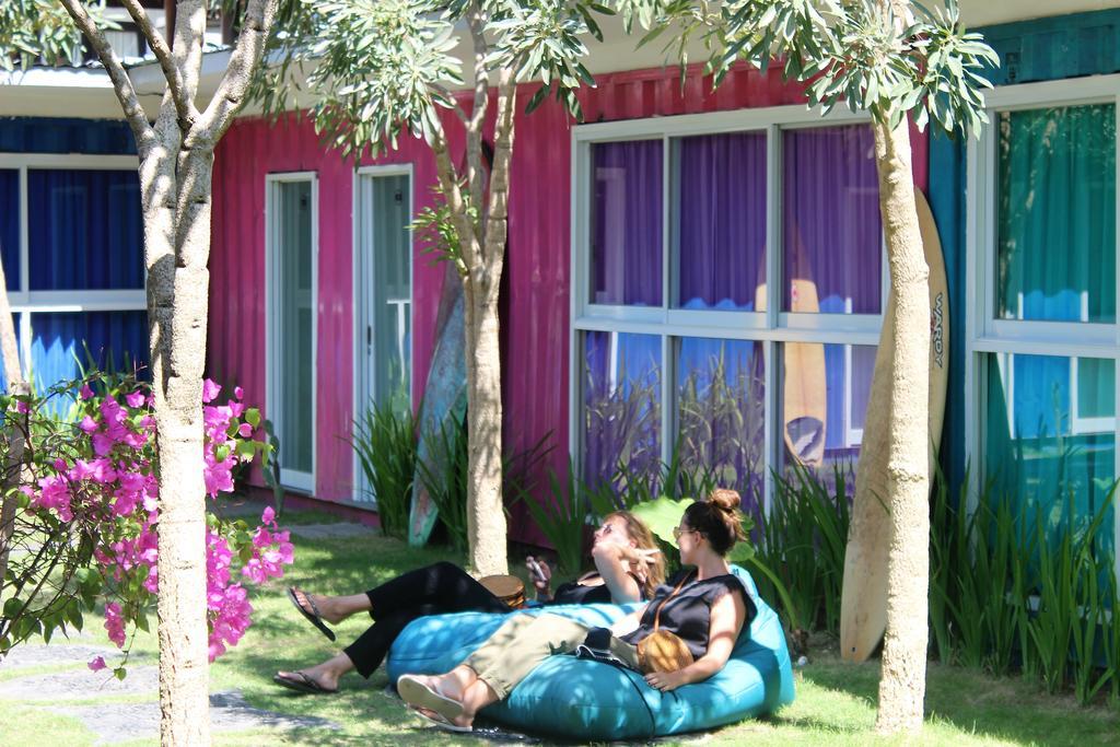 מלון Uluwatu Kubu Container מראה חיצוני תמונה
